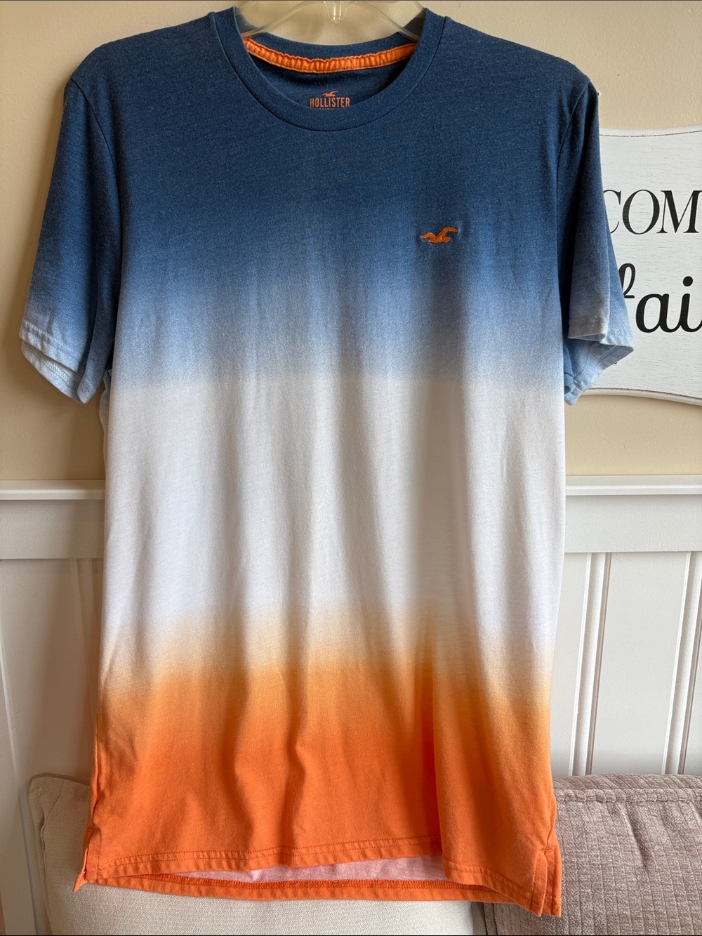 Hollister Men’s Blue White Orange Ombre Crew Tee with Contrast Logo